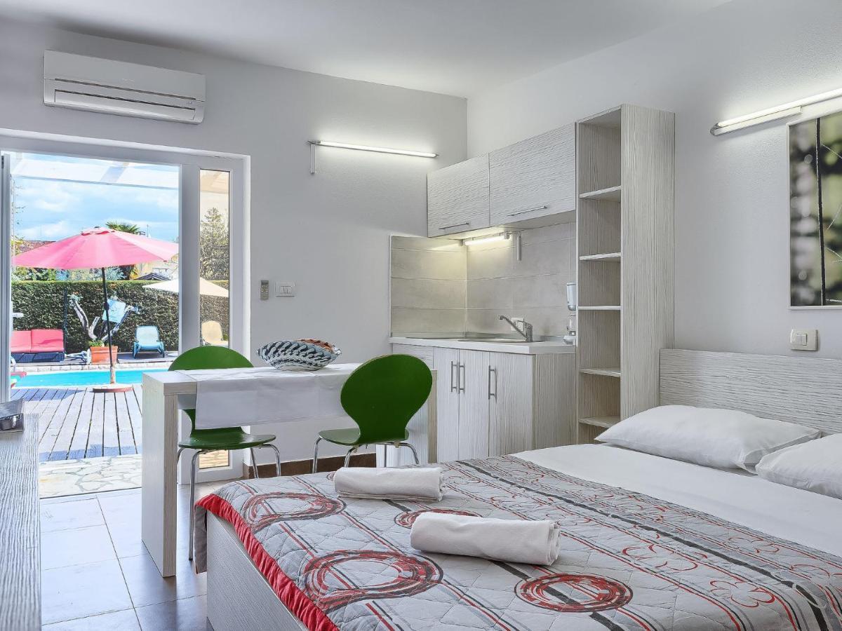 Apartment Nika-10 By Interhome Umag Exterior photo
